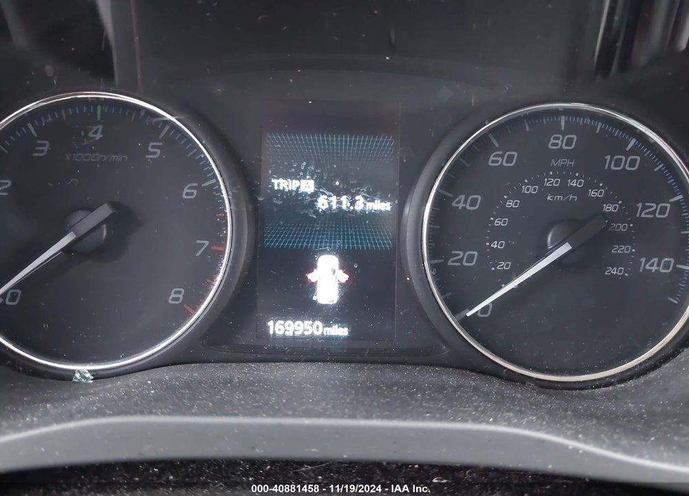 2017 MITSUBISHI OUTLANDER ES VIN: JA4AZ2A33HZ028326