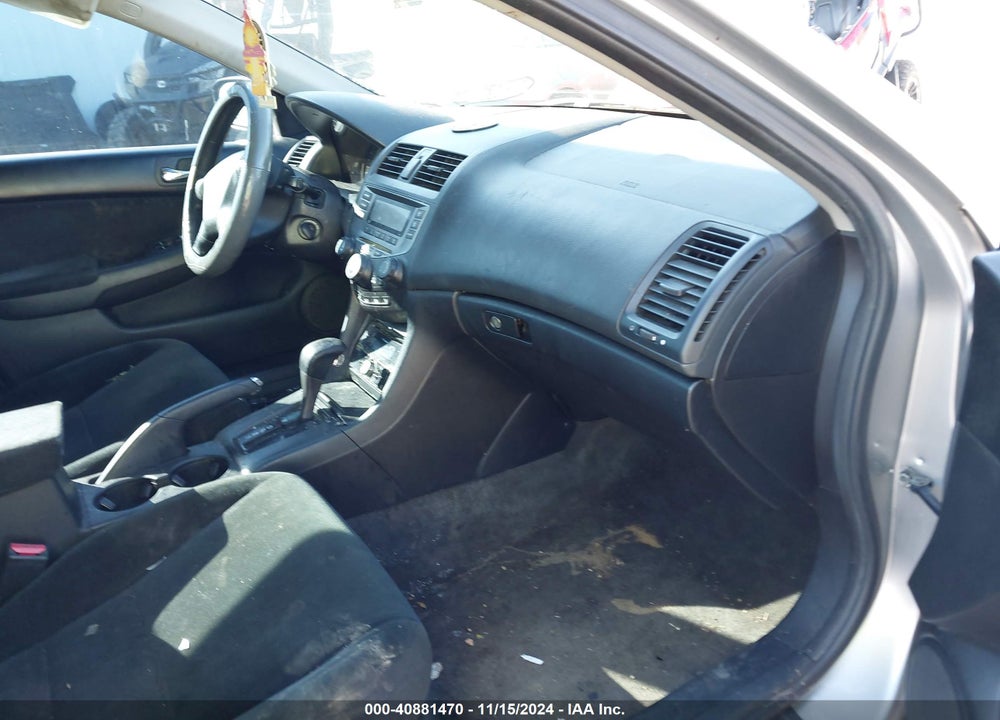 2006 HONDA ACCORD 2.4 LX VIN: 3HGCM56496G702672