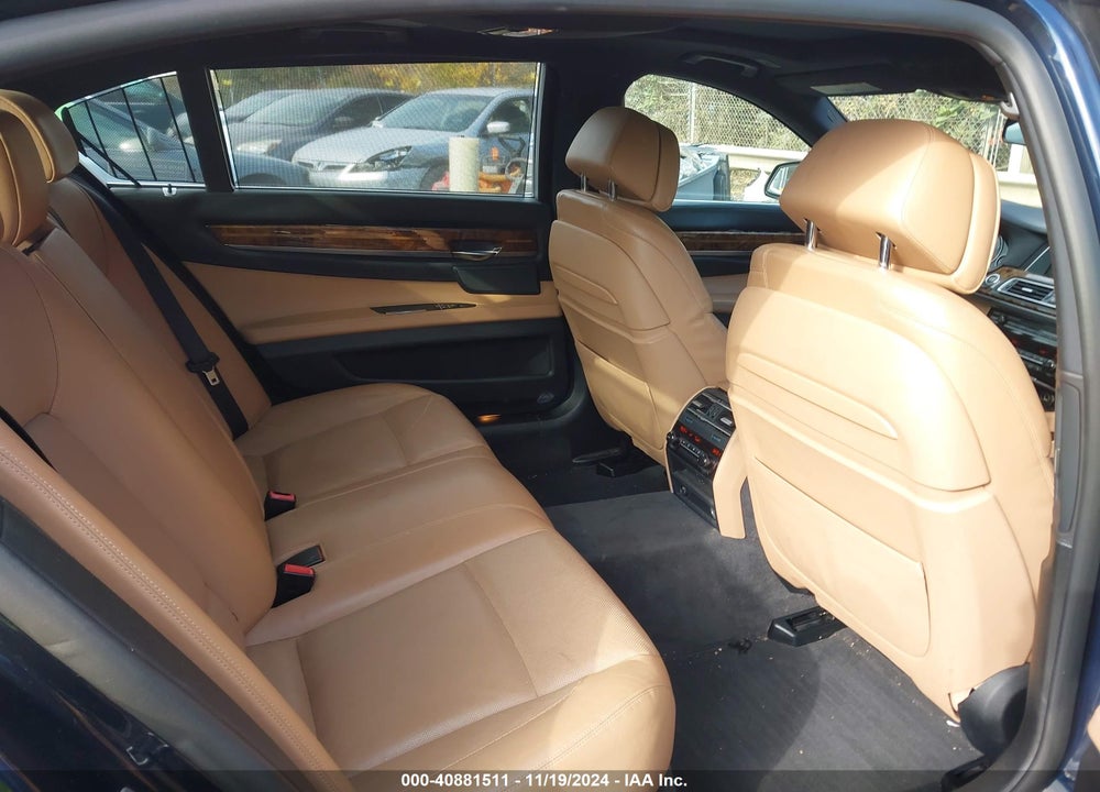 2013 BMW 750LI VIN: WBAYE8C50DD133671