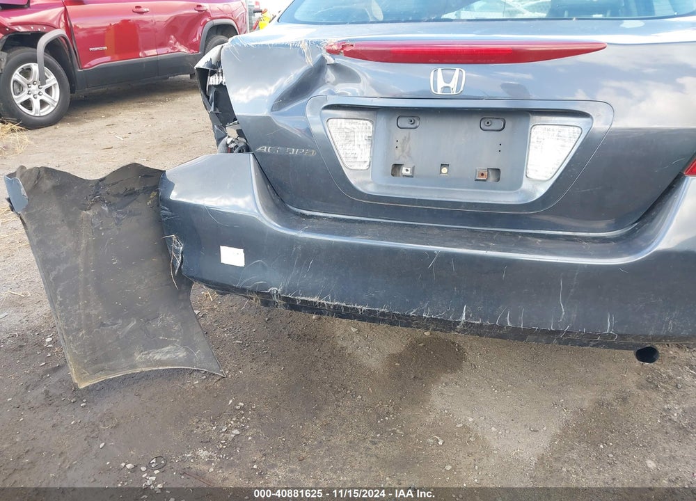 2007 HONDA ACCORD 2.4 EX VIN: 1HGCM567X7A018563