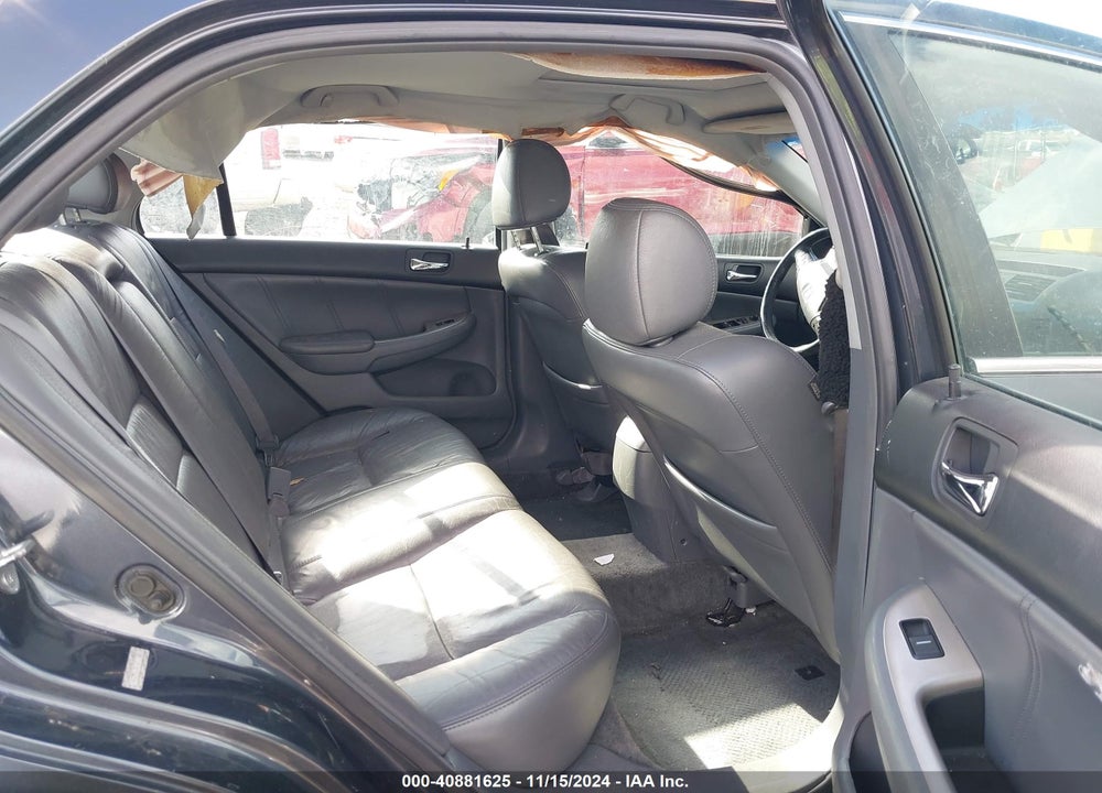 2007 HONDA ACCORD 2.4 EX VIN: 1HGCM567X7A018563
