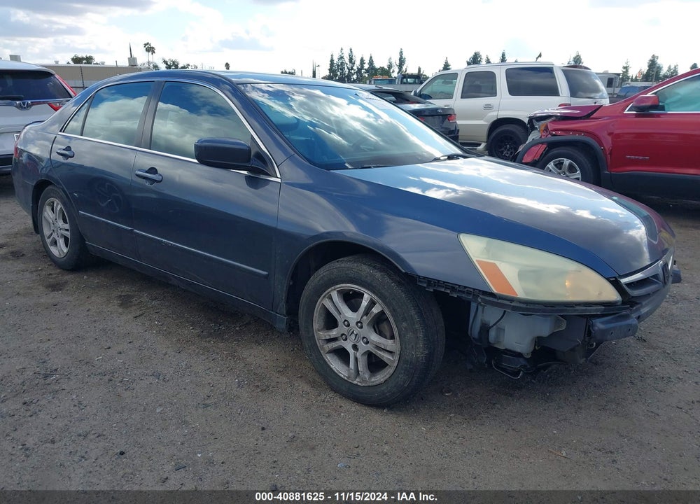 2007 HONDA ACCORD 2.4 EX VIN: 1HGCM567X7A018563