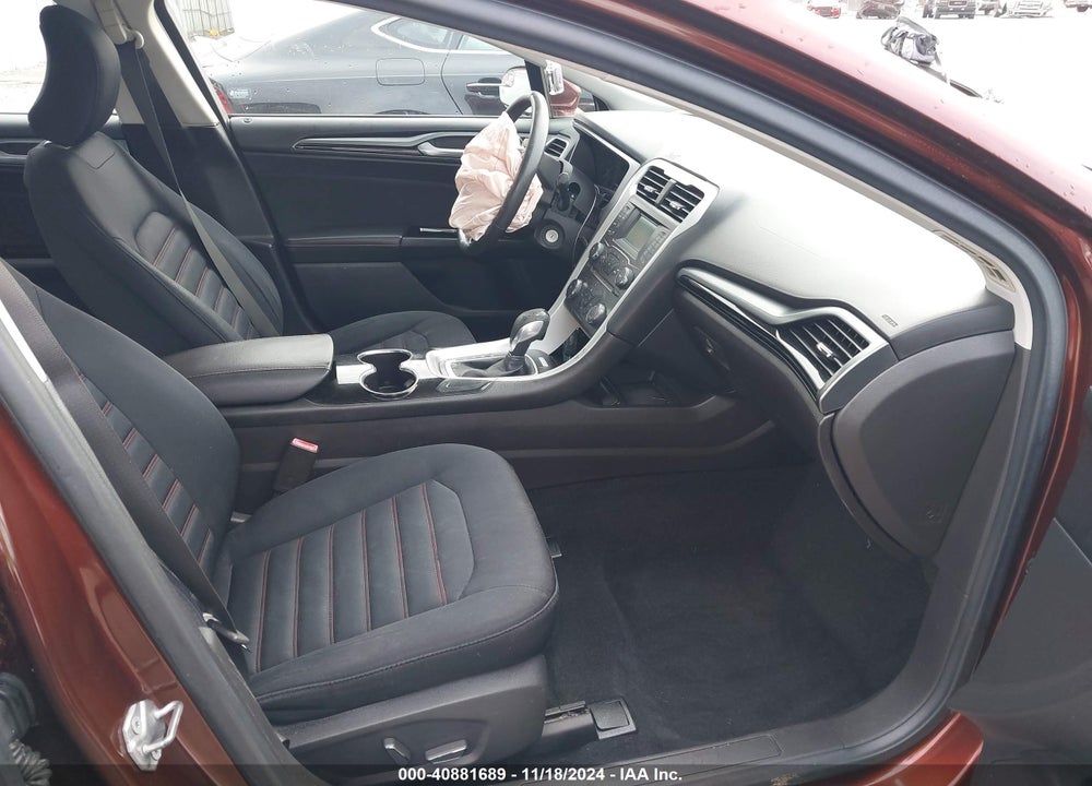 2016 FORD FUSION SE VIN: 3FA6P0HD0GR164457
