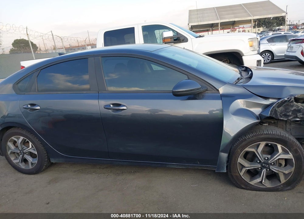 2021 KIA FORTE LXS VIN: 3KPF24AD4ME284551