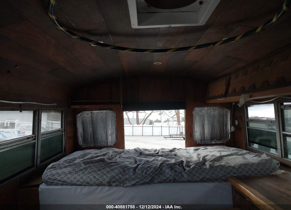 2002 FORD E-350 CUTAWAY STANDARD VIN: 1FDSE35F02HA20774