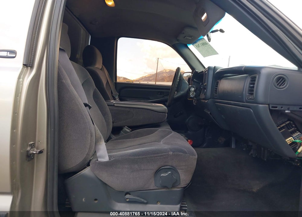2001 GMC SIERRA 1500 SL VIN: 1GTEC14W71Z201666