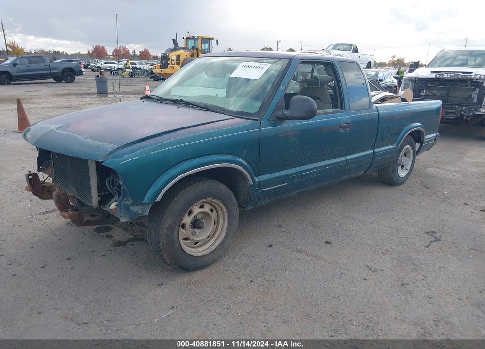 1996 CHEVROLET S TRUCK S10 VIN: 1GCCS19X0T8219642
