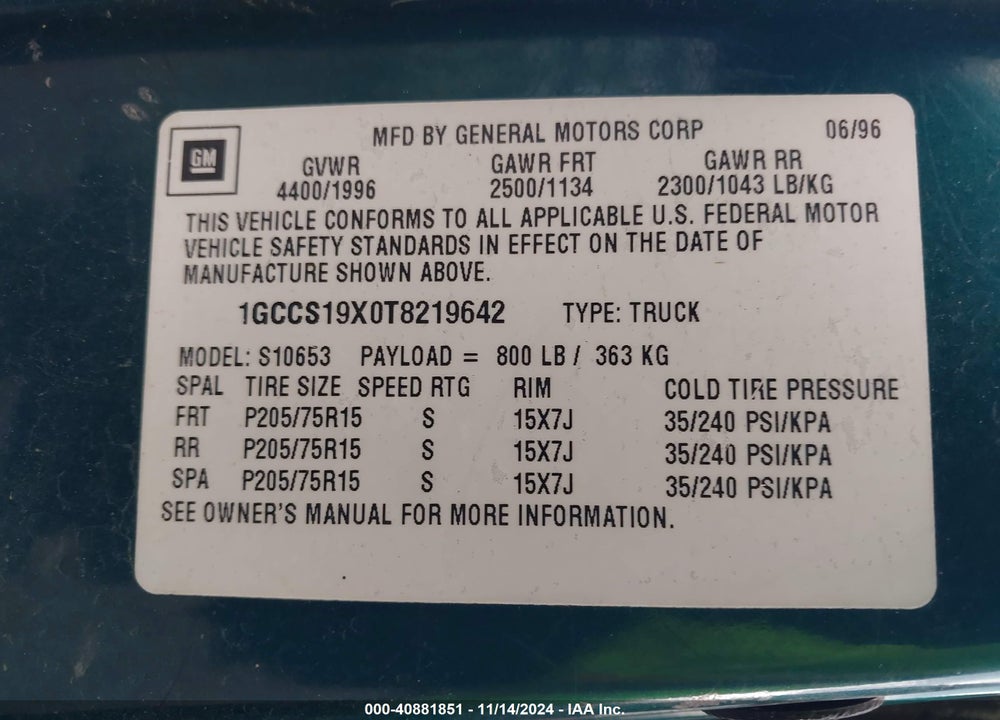 1996 CHEVROLET S TRUCK S10 VIN: 1GCCS19X0T8219642