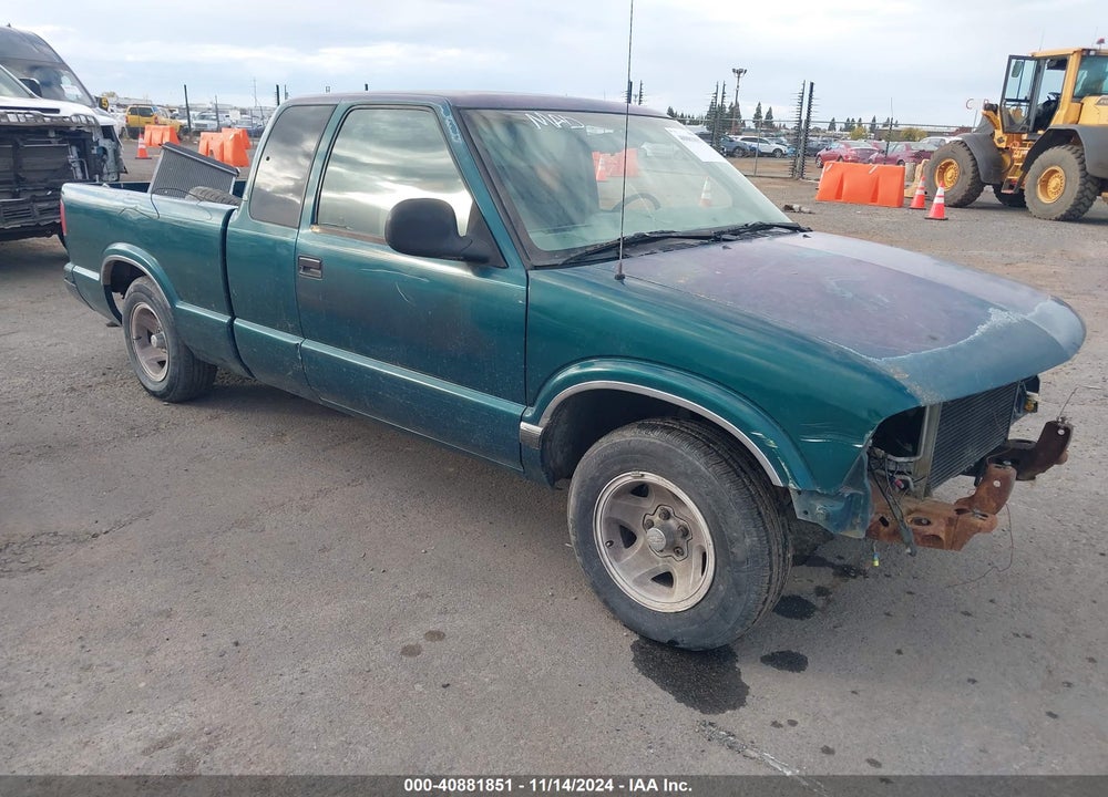 1996 CHEVROLET S TRUCK S10 VIN: 1GCCS19X0T8219642