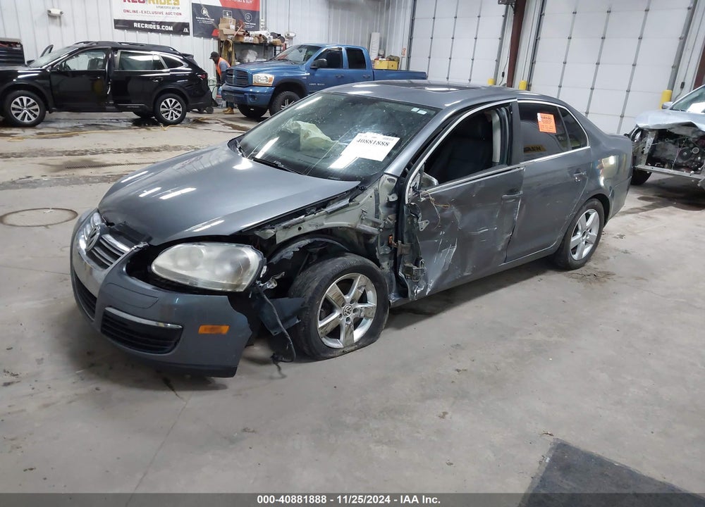 2008 VOLKSWAGEN JETTA VIN: 3VWRM71K98M027689