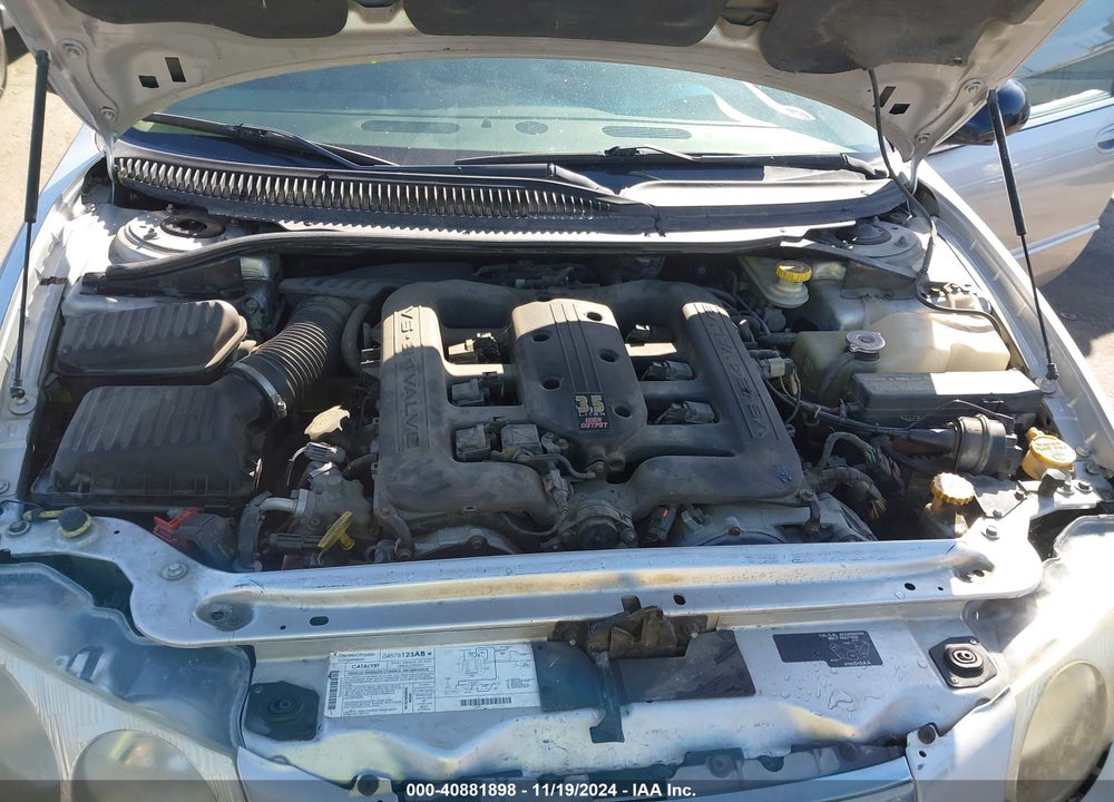 2002 CHRYSLER 300M VIN: 2C3HE66G22H163621