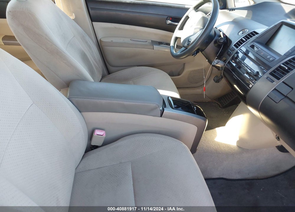 2005 TOYOTA PRIUS VIN: JTDKB20U853053391