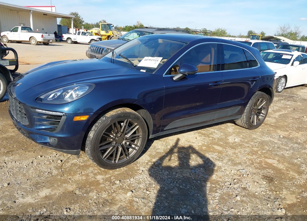 2016 PORSCHE MACAN S VIN: WP1AB2A54GLB43660