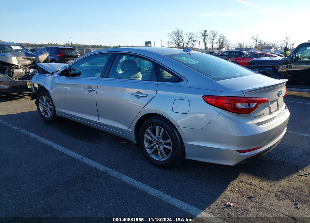 2016 HYUNDAI SONATA SE VIN: 5NPE24AF5GH435815