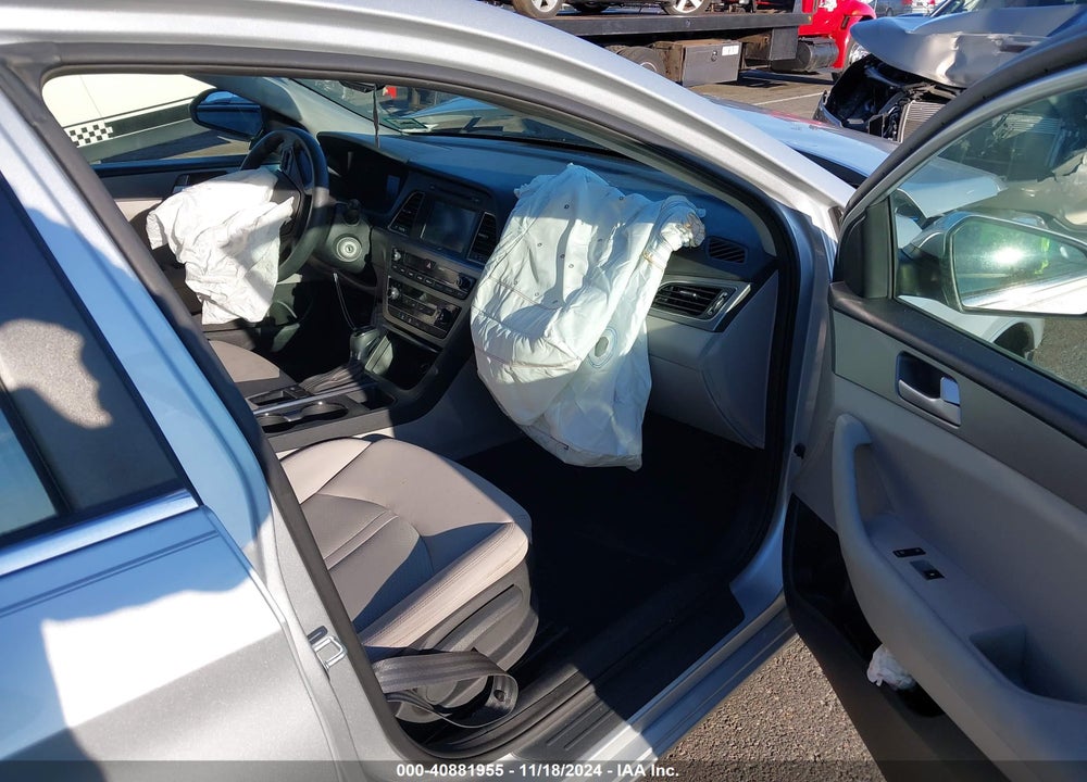 2016 HYUNDAI SONATA SE VIN: 5NPE24AF5GH435815