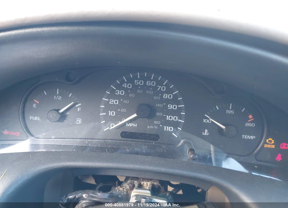 2000 CHEVROLET CAVALIER VIN: 3G1JC524XYS240405