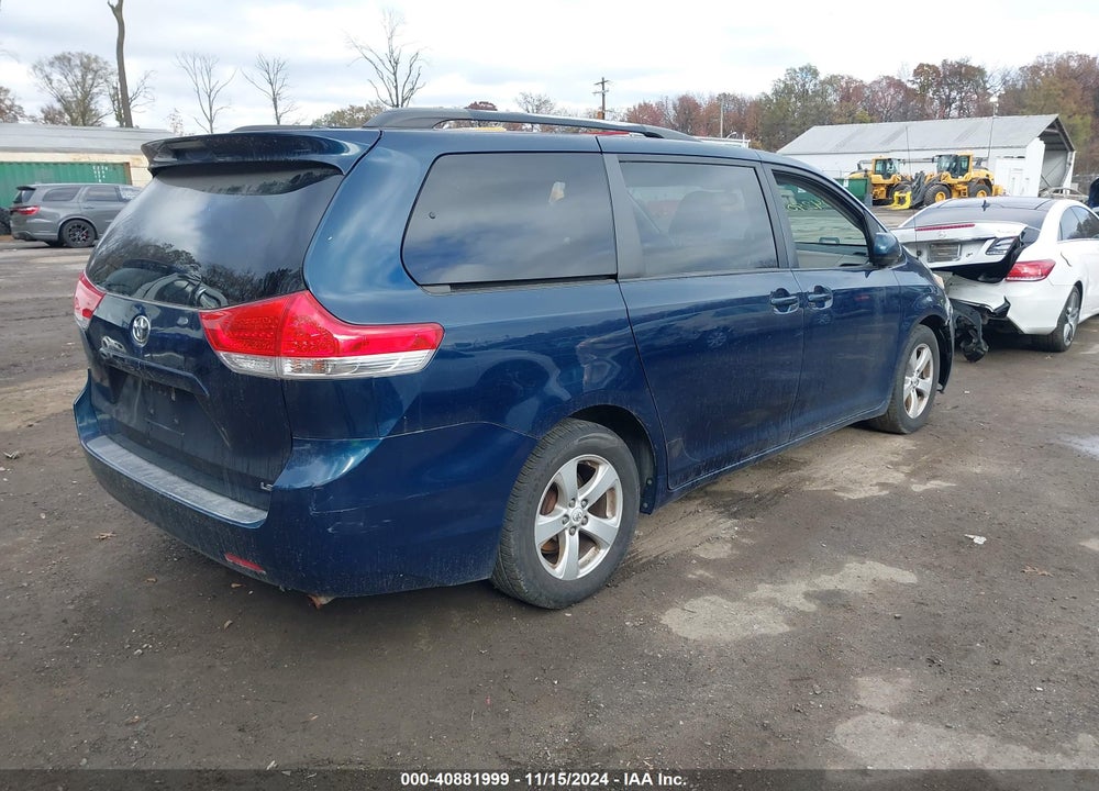 2011 TOYOTA SIENNA LE V6 VIN: 5TDKK3DC1BS124707