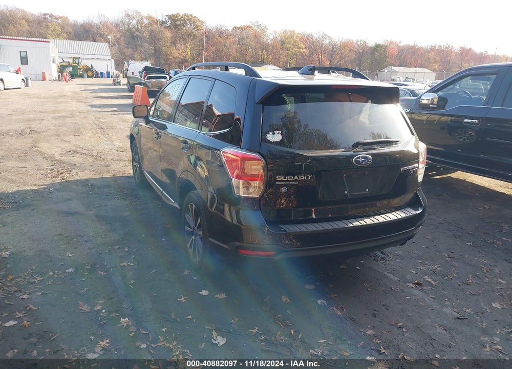 2018 SUBARU FORESTER 2.0XT TOURING VIN: JF2SJGWC5JH466060