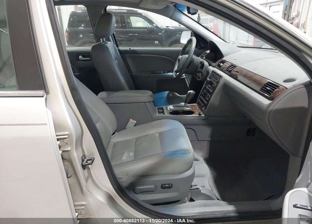 2006 FORD FIVE HUNDRED SEL VIN: 1FAFP24106G163273