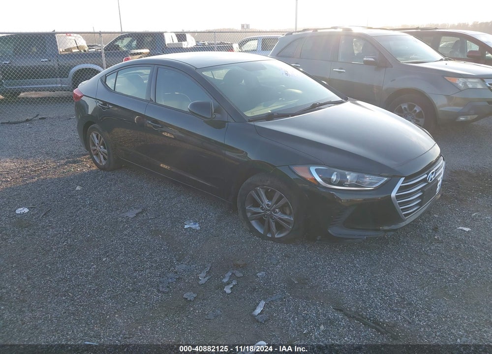2017 HYUNDAI ELANTRA SE VIN: 5NPD84LF8HH117163