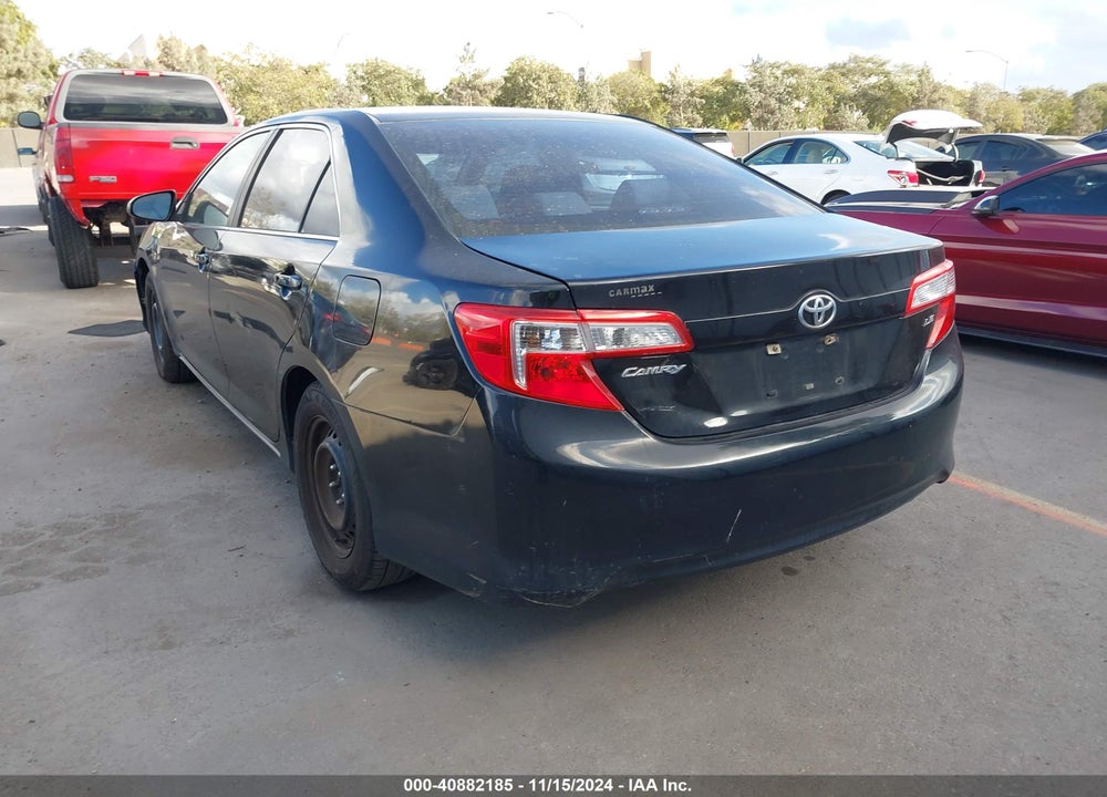 2013 TOYOTA CAMRY LE VIN: 4T1BF1FK2DU219137