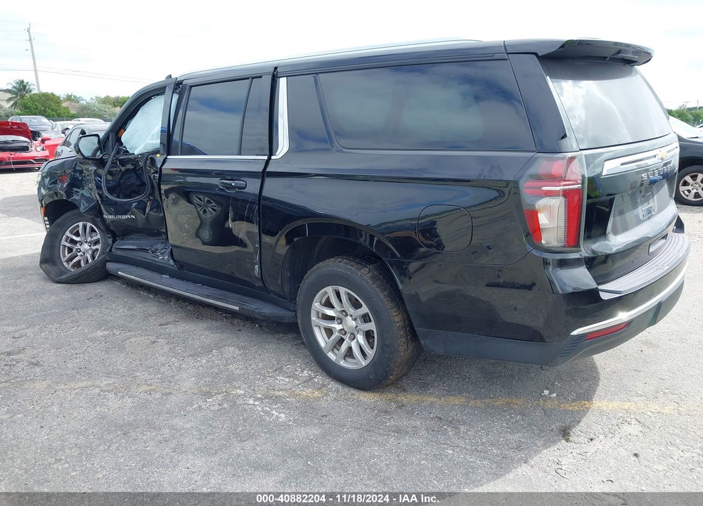 2021 CHEVROLET SUBURBAN 4WD LT VIN: 1GNSKCKD2MR261997