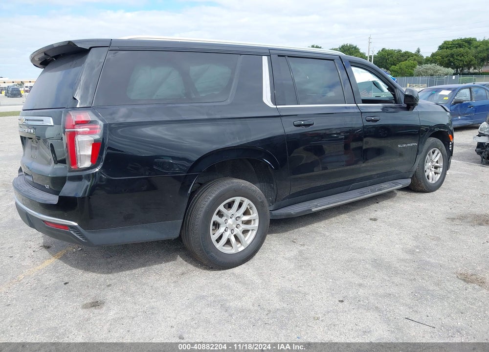 2021 CHEVROLET SUBURBAN 4WD LT VIN: 1GNSKCKD2MR261997