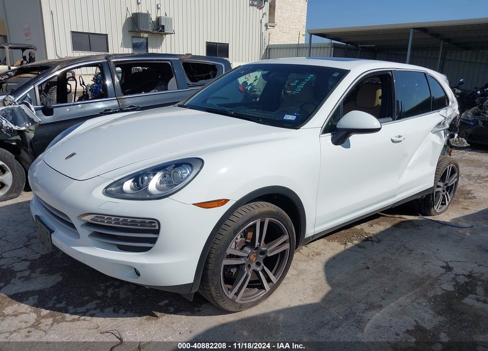 2014 PORSCHE CAYENNE PLATINUM EDITION VIN: WP1AA2A21ELA08657