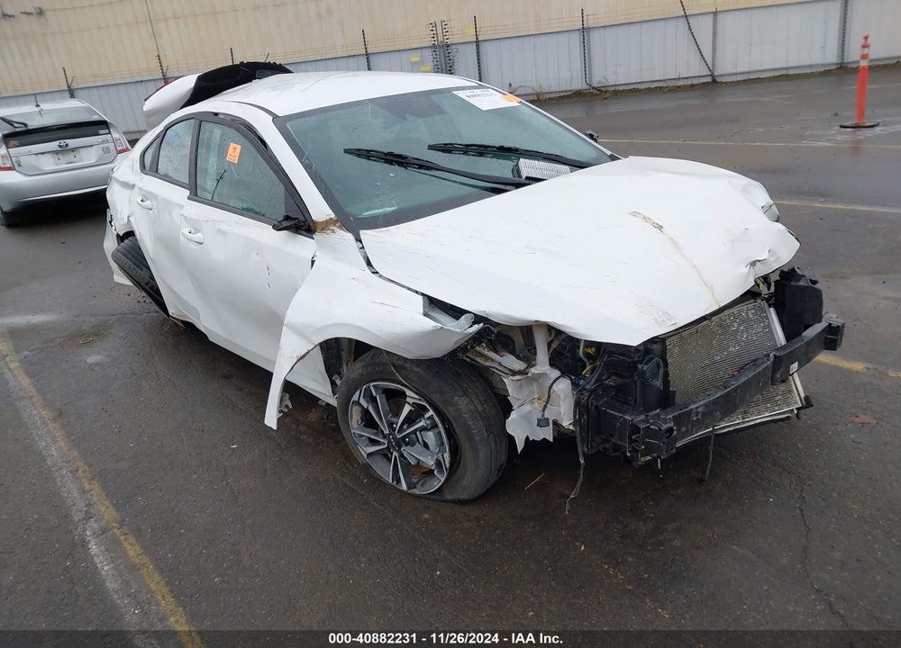 2024 KIA FORTE LXS VIN: 3KPF24AD4RE813939