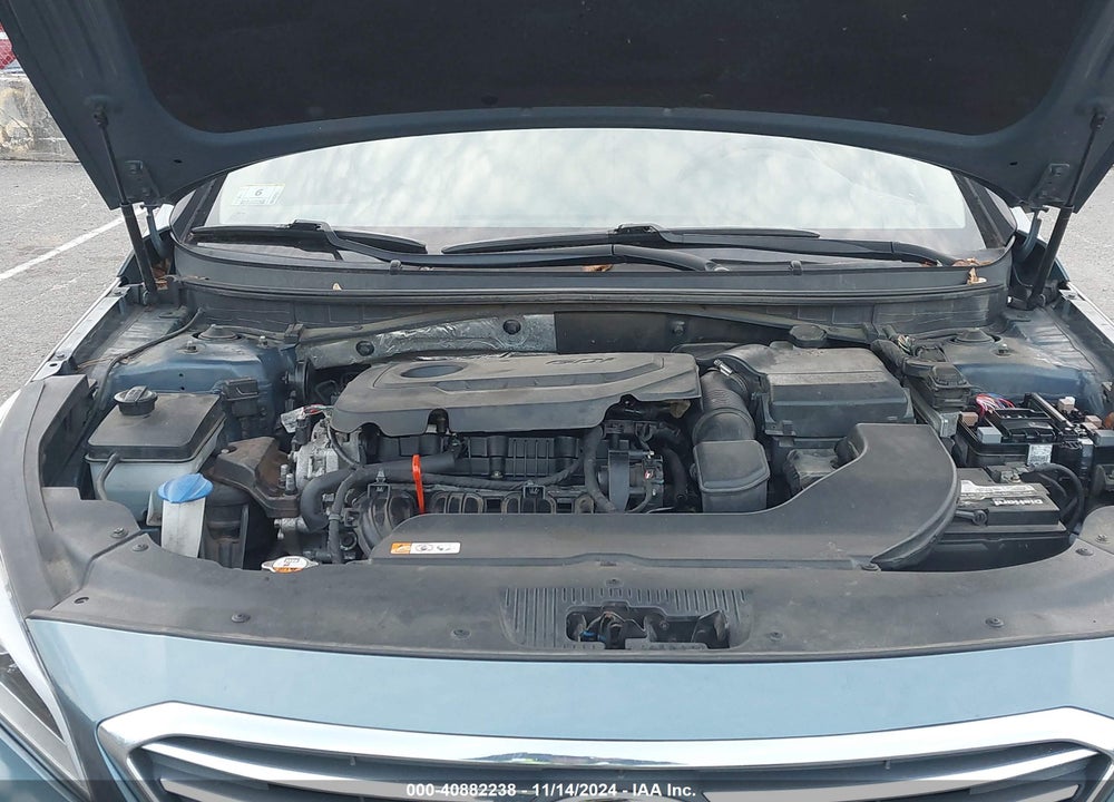 2015 HYUNDAI SONATA SE VIN: 5NPE24AF9FH204026