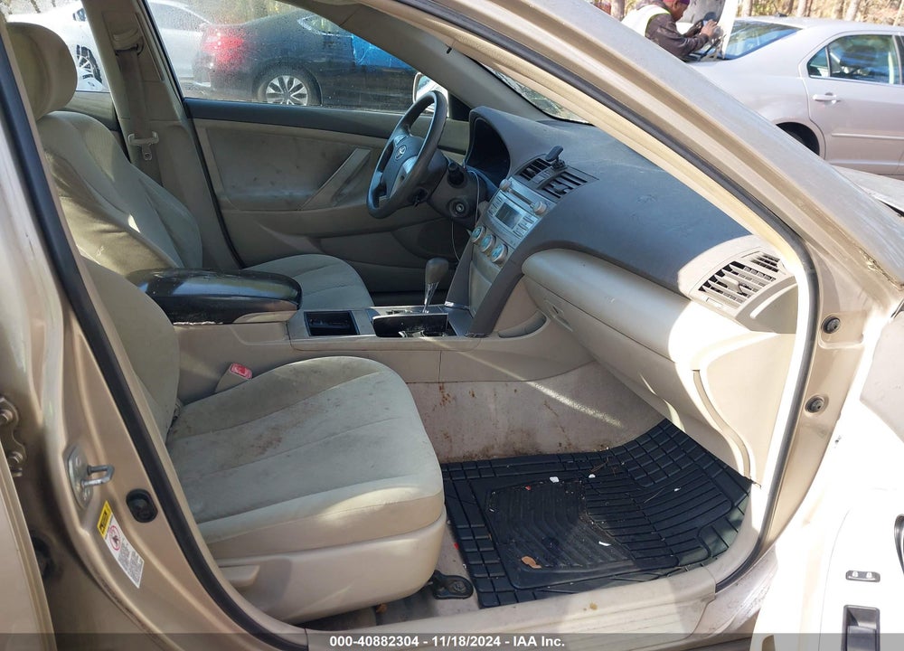 2009 TOYOTA CAMRY LE VIN: 4T1BE46K79U329967