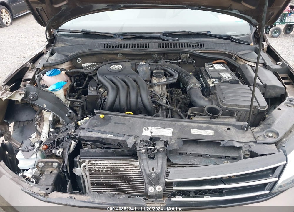 2015 VOLKSWAGEN JETTA 2.0L S VIN: 3VW2K7AJXFM401593