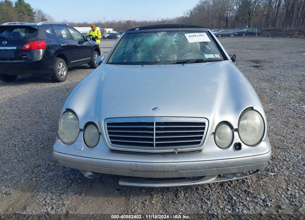 2002 MERCEDES-BENZ CLK 320 VIN: WDBLK65G42T111991