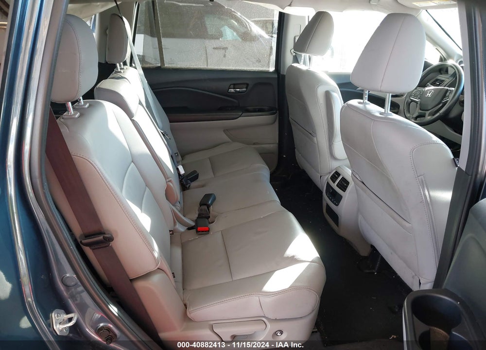 2022 HONDA PILOT AWD SPECIAL EDITION VIN: 5FNYF6H23NB044092