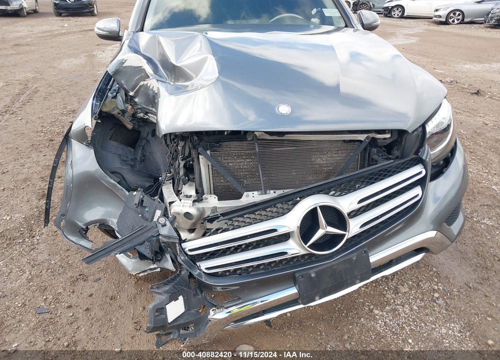 2016 MERCEDES-BENZ GLC 300 4MATIC VIN: WDC0G4KB7GF012147
