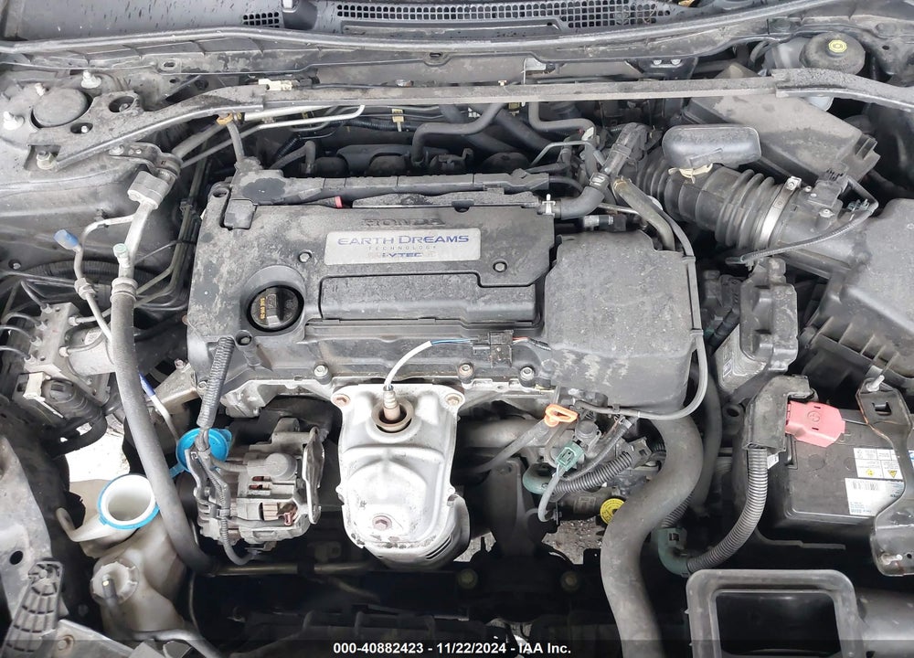 2015 HONDA ACCORD EX-L VIN: 1HGCR2F82FA195275