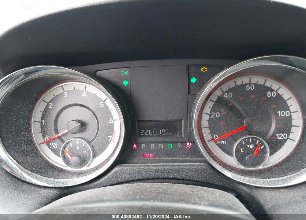 2012 DODGE GRAND CARAVAN SXT VIN: 2C4RDGCG8CR296280
