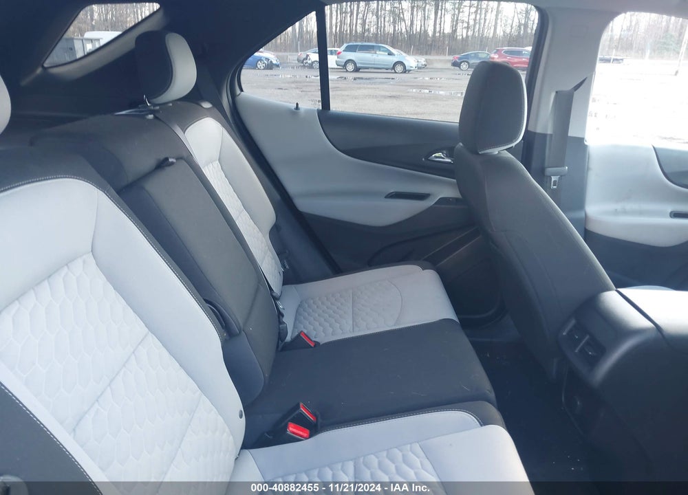 2018 CHEVROLET EQUINOX LT VIN: 3GNAXLEU4JL159239