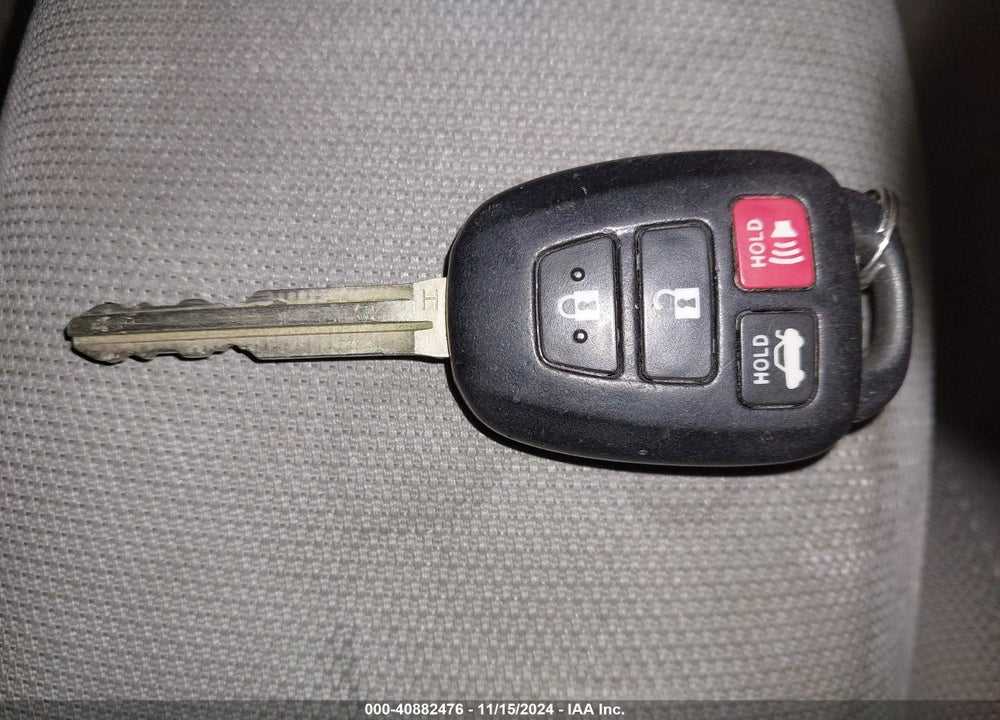 2014 TOYOTA COROLLA LE VIN: 2T1BURHE6EC093475