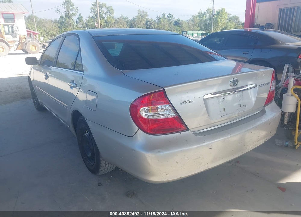 2004 TOYOTA CAMRY LE VIN: 4T1BE32K04U926192