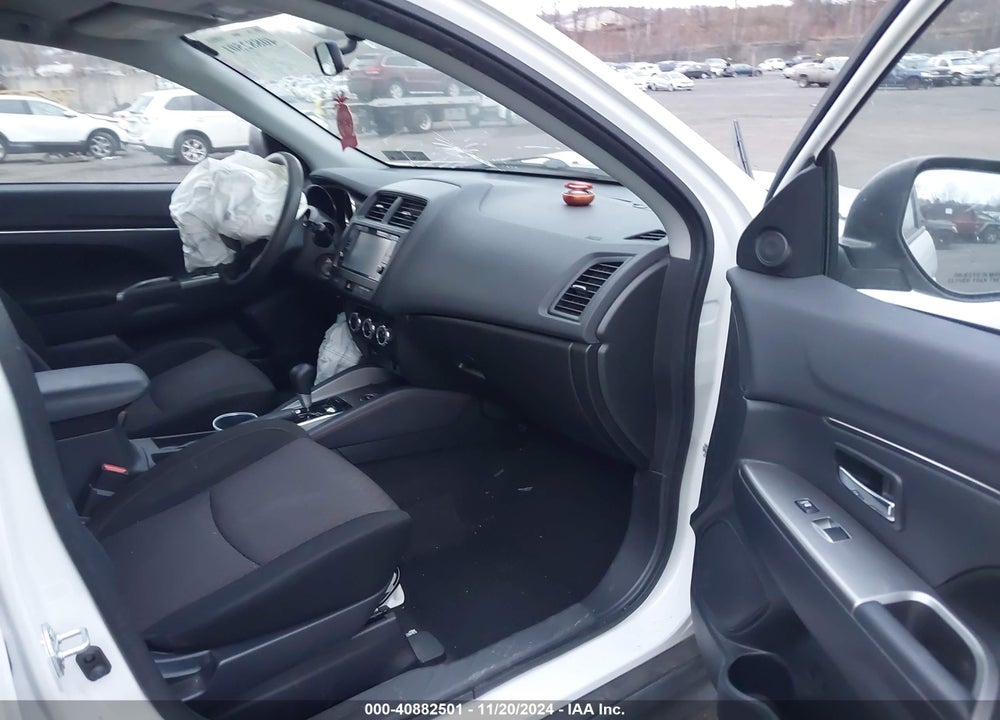 2019 MITSUBISHI OUTLANDER SPORT 2.0 ES VIN: JA4AR3AU5KU035894