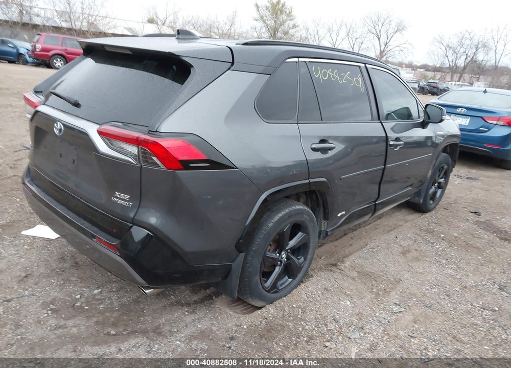 2021 TOYOTA RAV4 HYBRID XSE VIN: 2T3E6RFV7MW007637