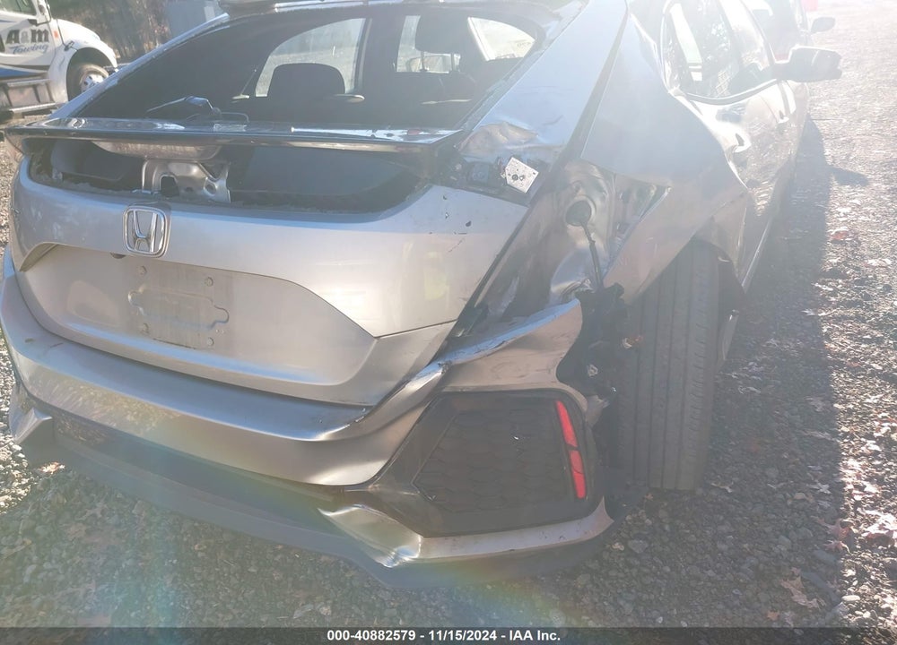 2018 HONDA CIVIC EX VIN: SHHFK7H56JU431098