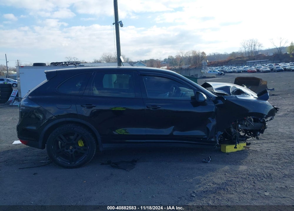2011 PORSCHE CAYENNE VIN: WP1AA2A29BLA01001