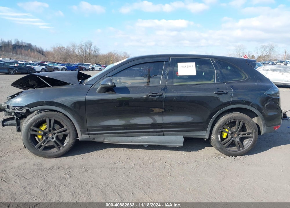 2011 PORSCHE CAYENNE VIN: WP1AA2A29BLA01001