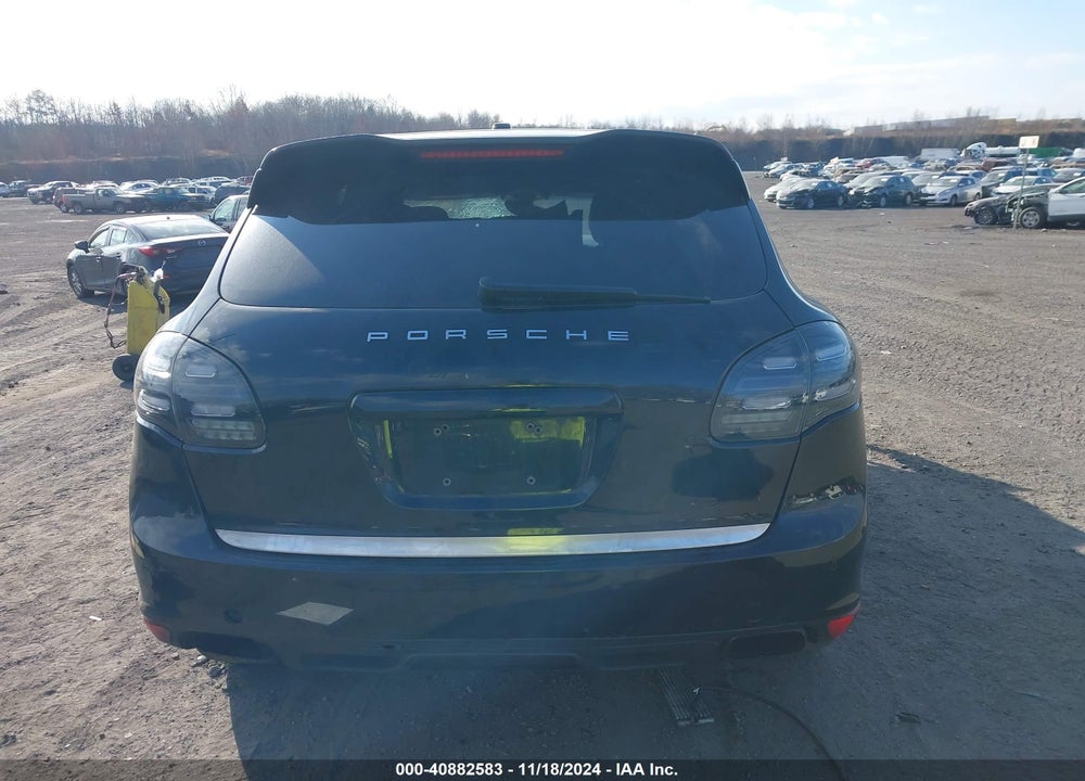 2011 PORSCHE CAYENNE VIN: WP1AA2A29BLA01001