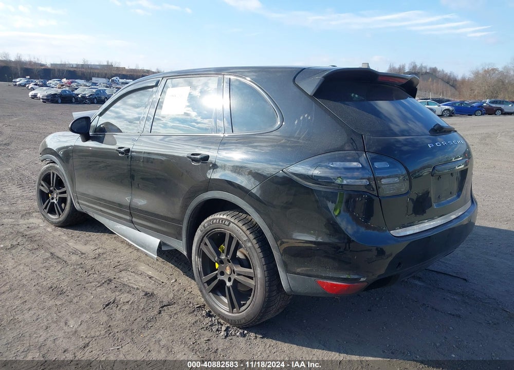 2011 PORSCHE CAYENNE VIN: WP1AA2A29BLA01001