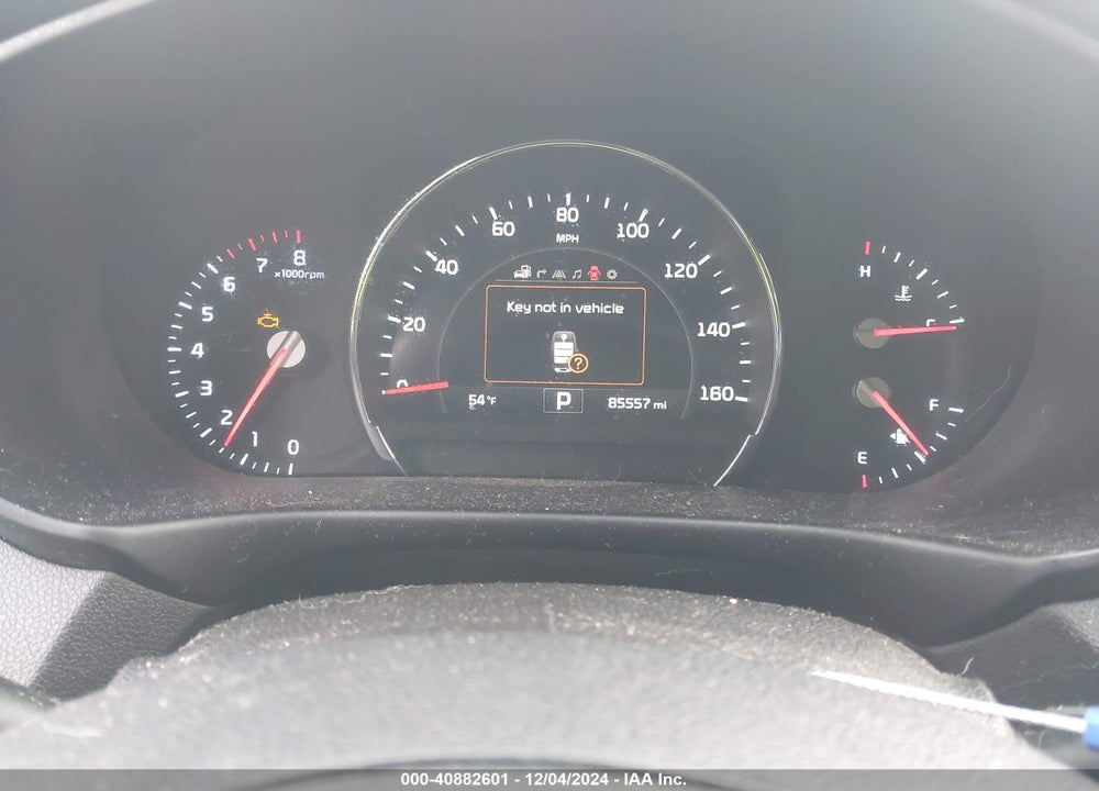2016 KIA SORENTO 3.3L SXL VIN: 5XYPK4A5XGG101061