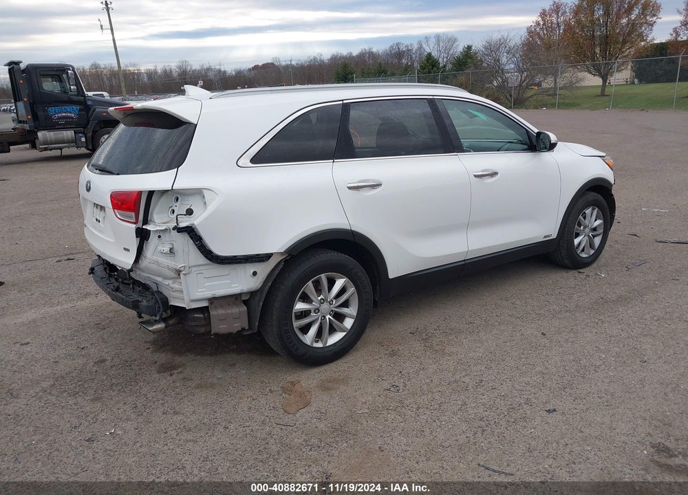 2016 KIA SORENTO 2.4L LX VIN: 5XYPGDA38GG103455