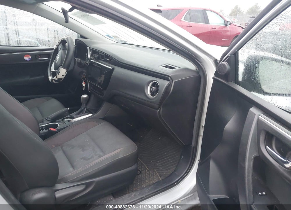 2017 TOYOTA COROLLA LE VIN: 2T1BURHEXHC867750